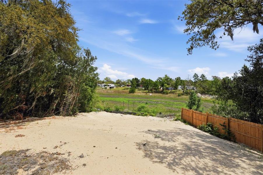 Natural landscape and outdoor views near  in Weeki Wachee (Image 46).