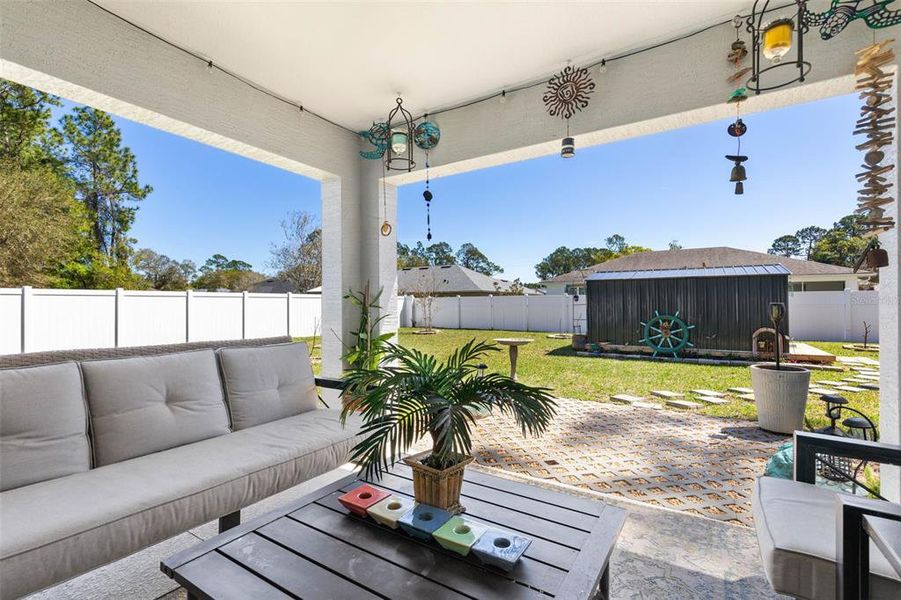 Exterior details and patio area of a home in , Palm Coast (Image 3).