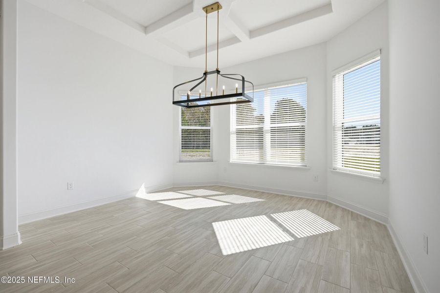 Spacious, unfurnished interior of a new home in Silver Landing At Silverleaf, St. Augustine (Image 24).