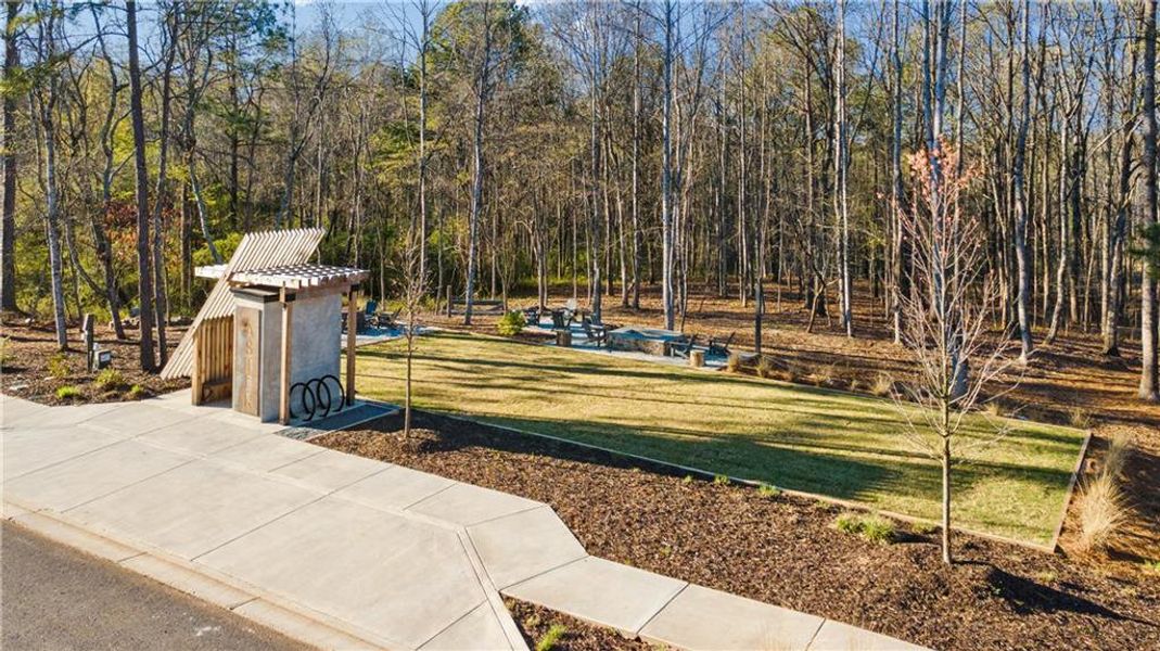 Community amenities in , Roswell (Image 56).