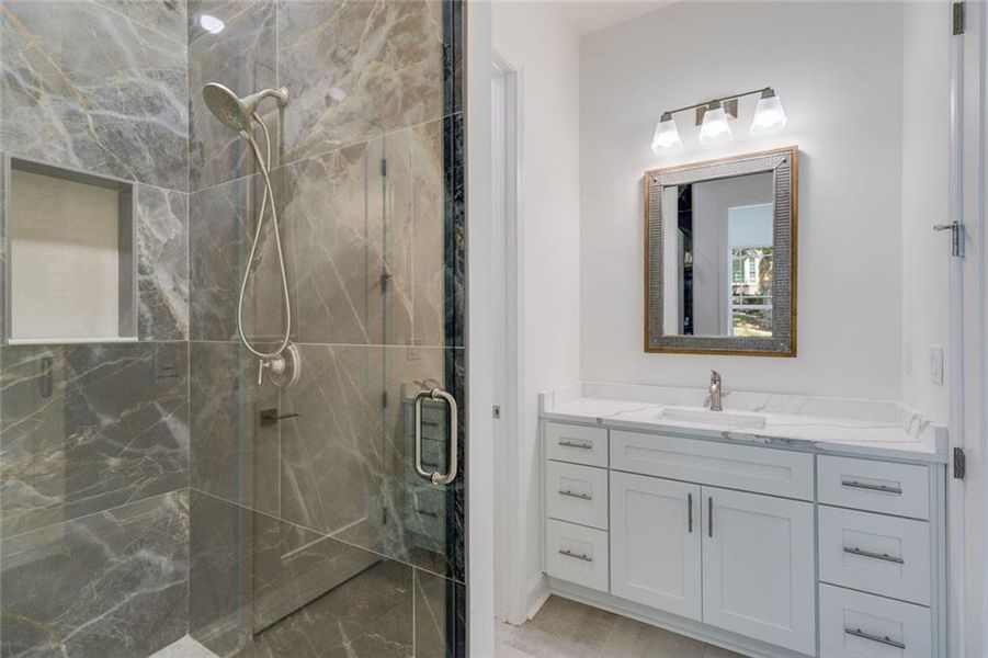 Furnished interior view inside a new home in , Lithia Springs (Image 10).