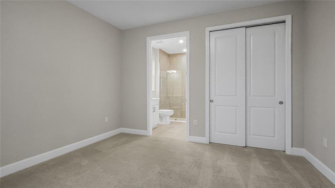 Spacious, unfurnished interior of a new home in Cresswind at Lake Harris, Tavares (Image 41). Spacious, unfurnished interior of a new home in Cresswind at Lake Harris, Tavares (Image 41).