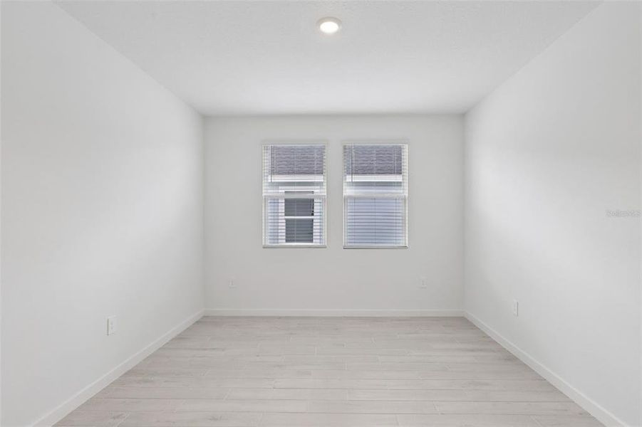Spacious, unfurnished interior of a new home in , Palm Coast (Image 15).