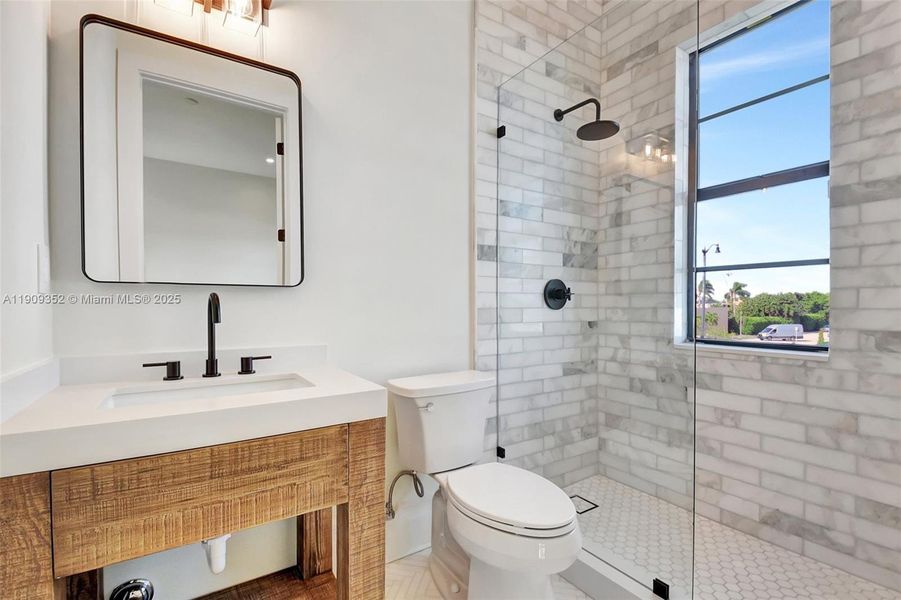 Furnished interior view inside a new home in , West Palm Beach (Image 8).