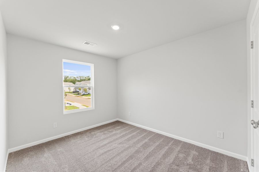 Spacious, unfurnished interior of a new home in Mayfair Village, Spartanburg (Image 23).