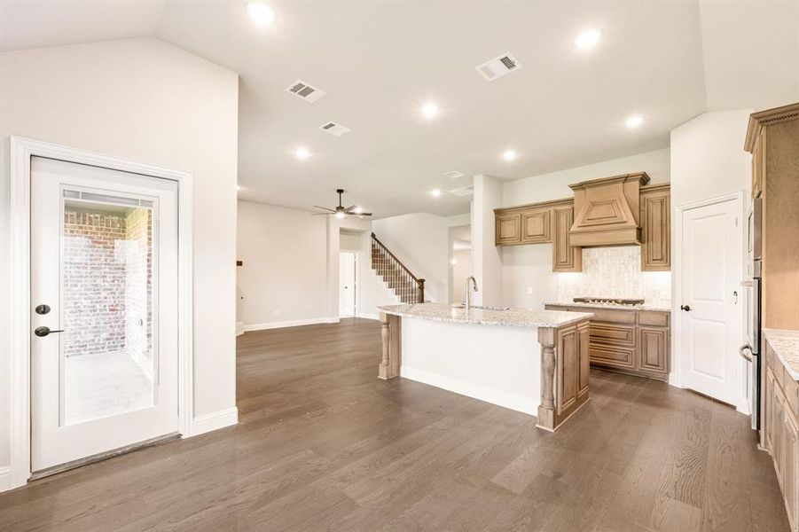 Furnished interior view inside a new home in Liberty, Melissa (Image 6).