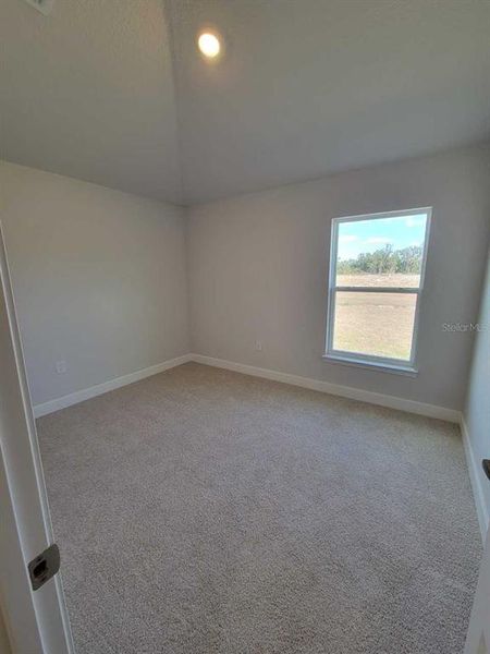 Spacious, unfurnished interior of a new home in Ocala Crossings South, Ocala (Image 24).