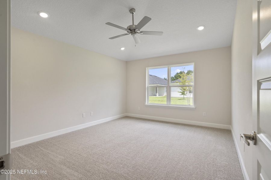 Spacious, unfurnished interior of a new home in Summerglen, Jacksonville (Image 12). Spacious, unfurnished interior of a new home in Summerglen, Jacksonville (Image 12).