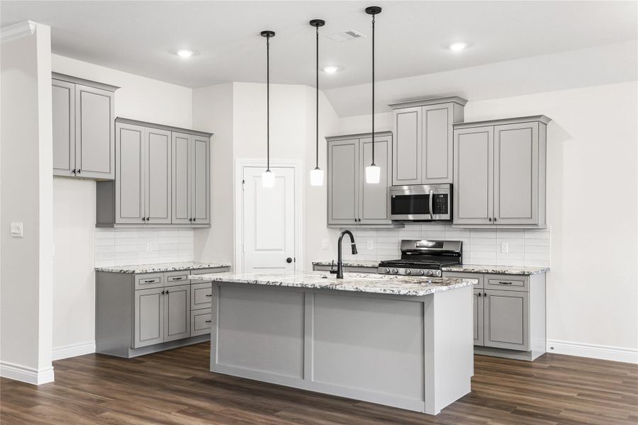 Furnished interior view inside a new home in Lexington Heights, Willis (Image 8). Furnished interior view inside a new home in Lexington Heights, Willis (Image 8).