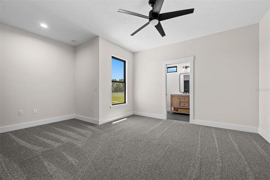 Spacious, unfurnished interior of a new home in , Lake City (Image 24).