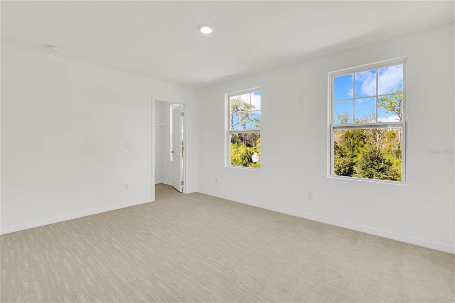 Spacious, unfurnished interior of a new home in , Winter Garden (Image 14). Spacious, unfurnished interior of a new home in , Winter Garden (Image 14).