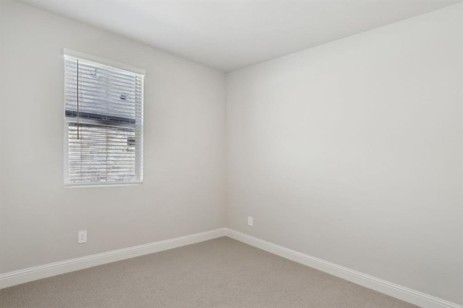 Photo is not of the actual home, but is an inspirational photo of builder’s model home and may depict options, furnishings, and/or decorator features that are not included. Photo is not of the actual home, but is an inspirational photo of builder’s model home and may depict options, furnishings, and/or decorator features that are not included.