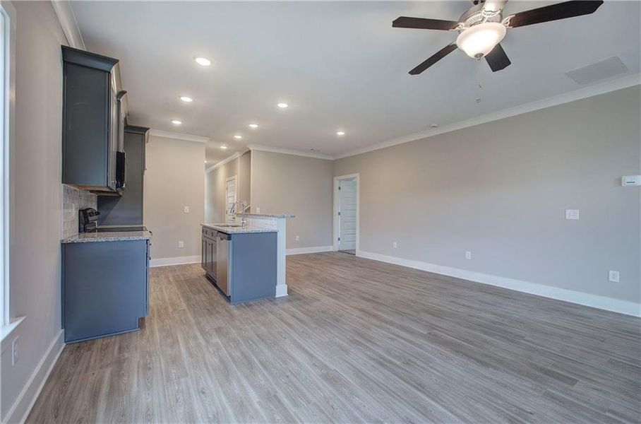 Spacious, unfurnished interior of a new home in , Cartersville (Image 29).