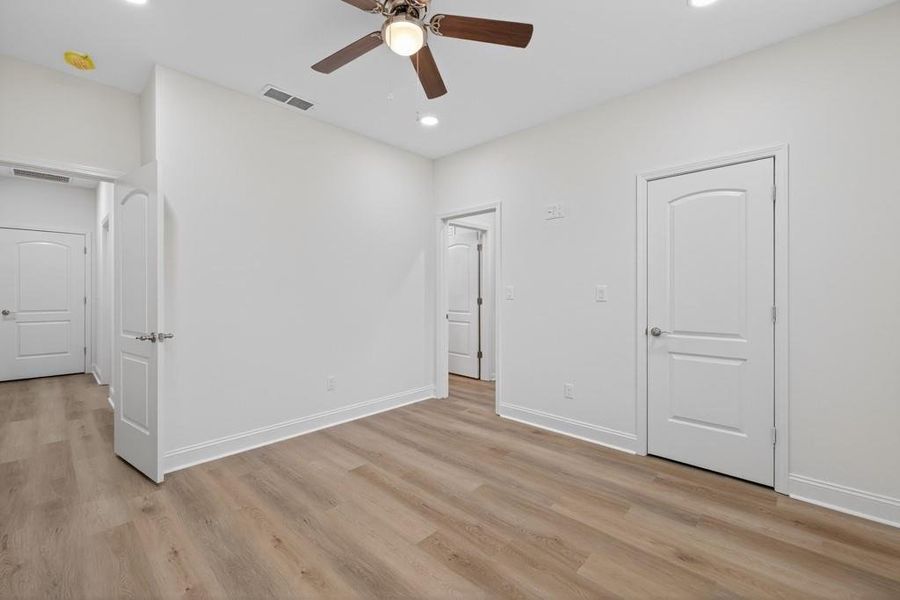 Image 69 of a home in .