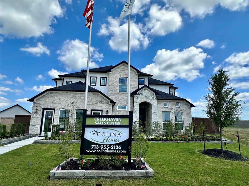 Image 43 of a home in Creekhaven.