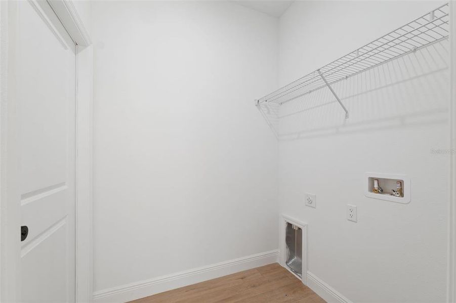 Spacious, unfurnished interior of a new home in , Ocala (Image 16).