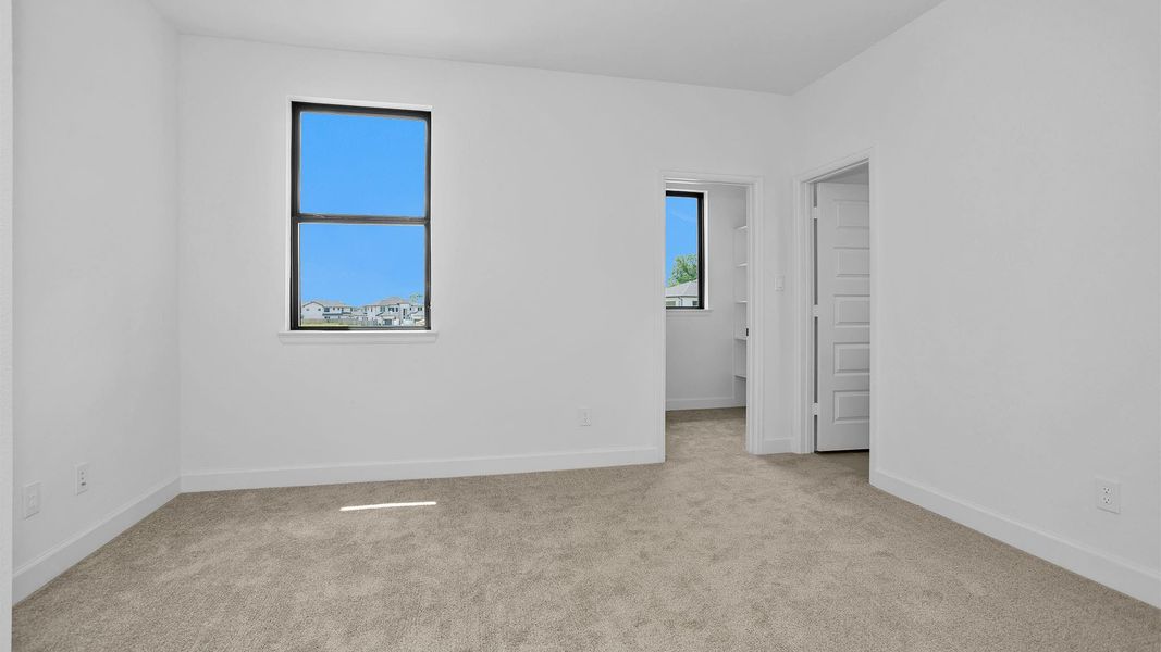 Spacious, unfurnished interior of a new home in Sienna, Missouri City (Image 9). Spacious, unfurnished interior of a new home in Sienna, Missouri City (Image 9).