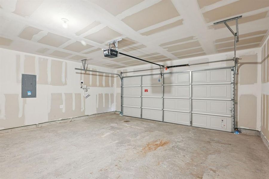 Photo is not of the actual home, but is an inspirational photo of builder’s model home and may depict options, furnishings, and/or decorator features that are not included.