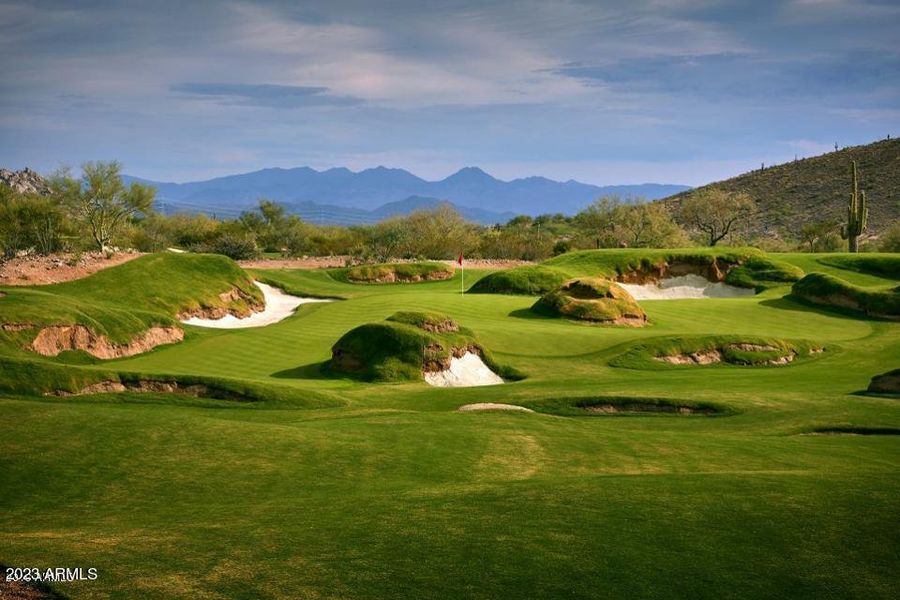 Nearby Scottsdale National Golf Club