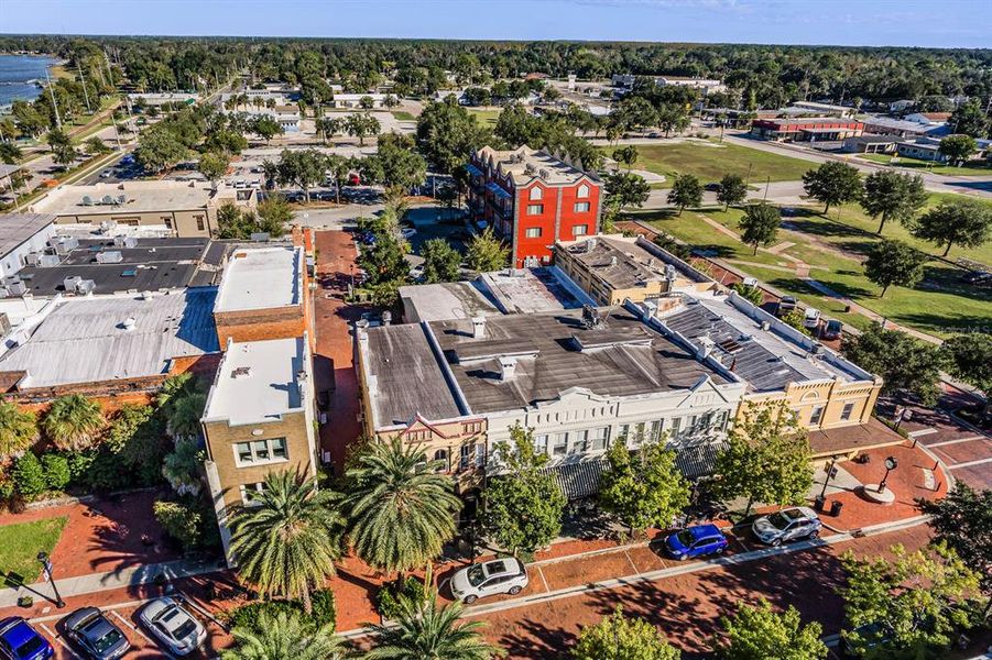 Image 41 of a home in Groves at Grand Island. Image 41 of a home in Groves at Grand Island.