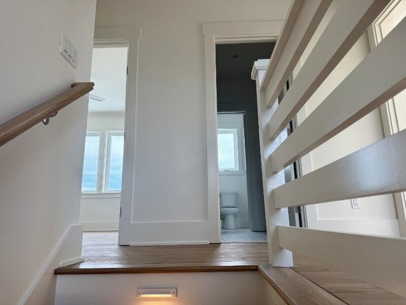 Spacious, unfurnished interior of a new home in , Edisto Beach (Image 54).