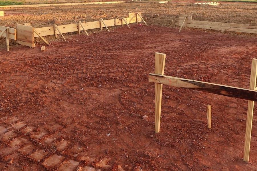 Every foundation at DWH is engineered and it’s inspected three times! We do not do “batch” testing. Rest easy knowing your foundation comes with a 10 year warranty. Every foundation at DWH is engineered and it’s inspected three times! We do not do “batch” testing. Rest easy knowing your foundation comes with a 10 year warranty.