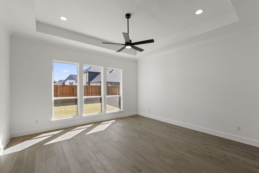 Spacious, unfurnished interior of a new home in Estates at Rockhill, Frisco (Image 22).