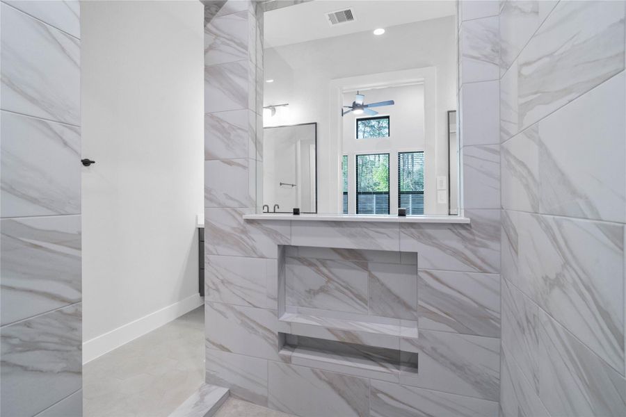 Image 42 of a home in ARTAVIA.