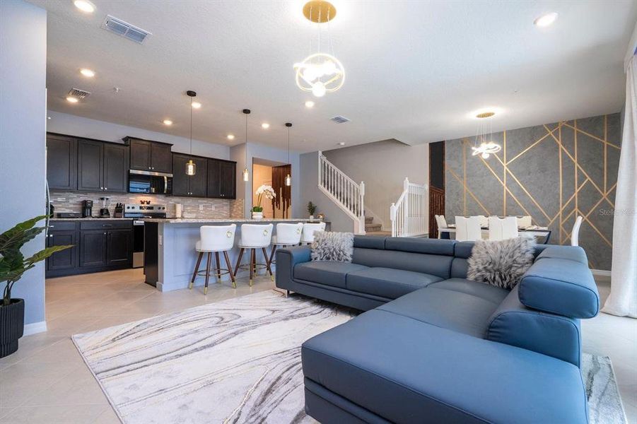 Furnished interior view inside a new home in , Clermont (Image 28).