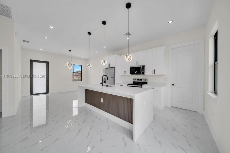 Furnished interior view inside a new home in , Lehigh Acres (Image 13).