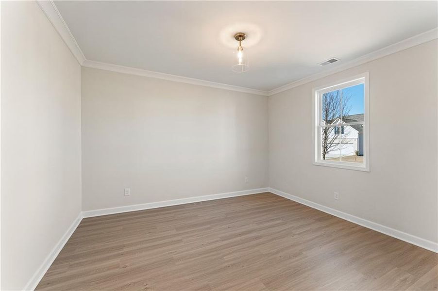 Spacious, unfurnished interior of a new home in Linden Grove, Powder Springs (Image 11).