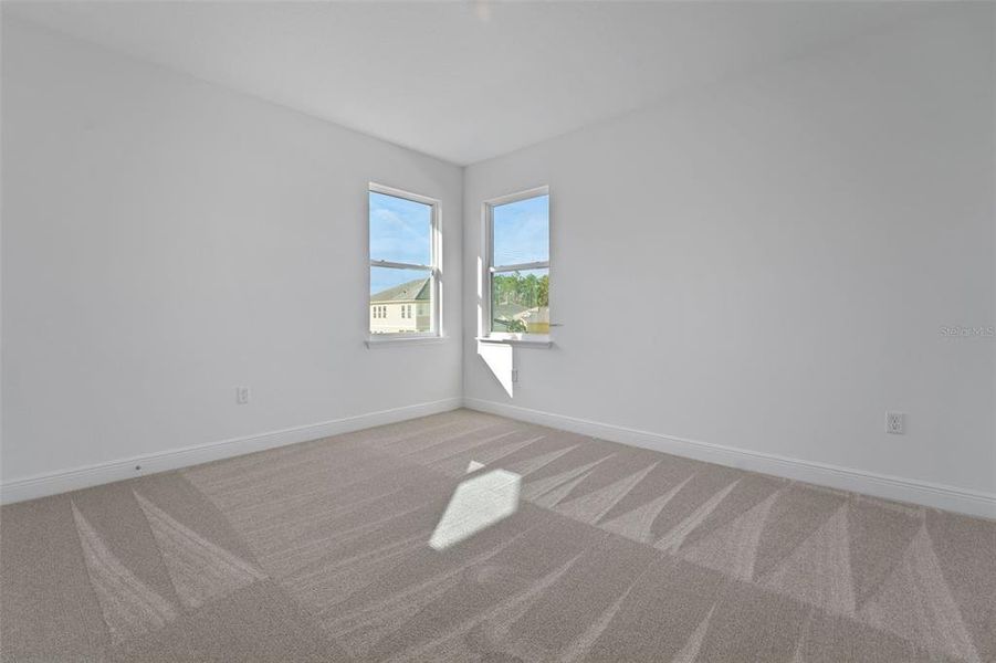 Spacious, unfurnished interior of a new home in Palms at Windermere, Windermere (Image 33).