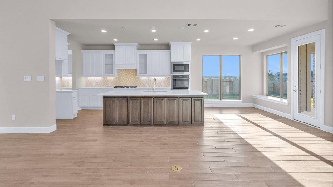 Furnished interior view inside a new home in Briarley 60', Montgomery (Image 6).