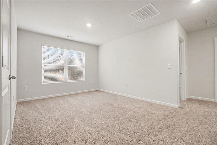 Spacious, unfurnished interior of a new home in , Powder Springs (Image 22).
