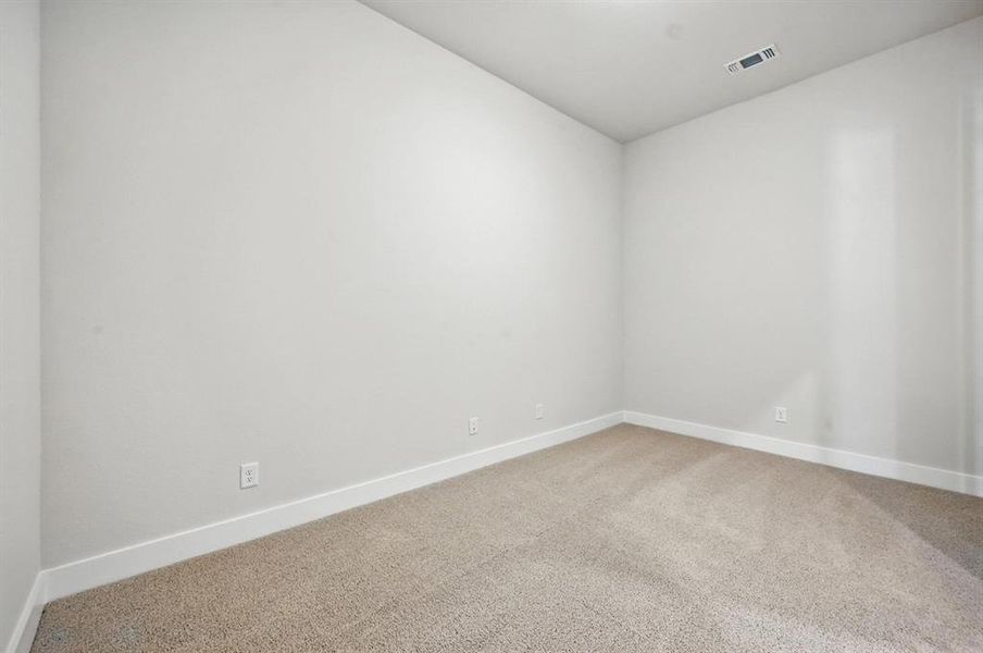 Spacious, unfurnished interior of a new home in Thompson Farms: 60ft. lots, Van Alstyne (Image 25). Spacious, unfurnished interior of a new home in Thompson Farms: 60ft. lots, Van Alstyne (Image 25).