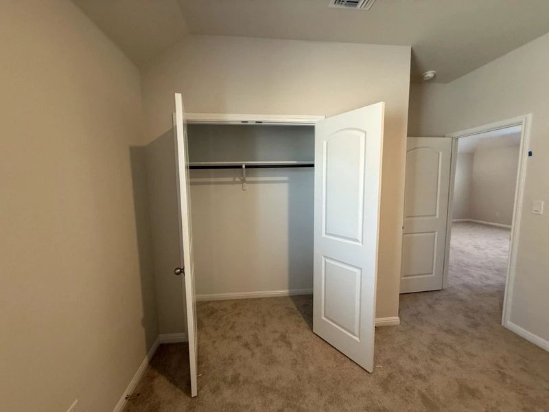 Spacious, unfurnished interior of a new home in The Cottages at La Cima, San Marcos (Image 23).