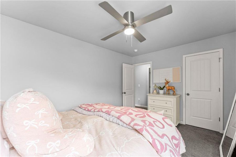 Furnished interior view inside a new home in , Jefferson (Image 29).