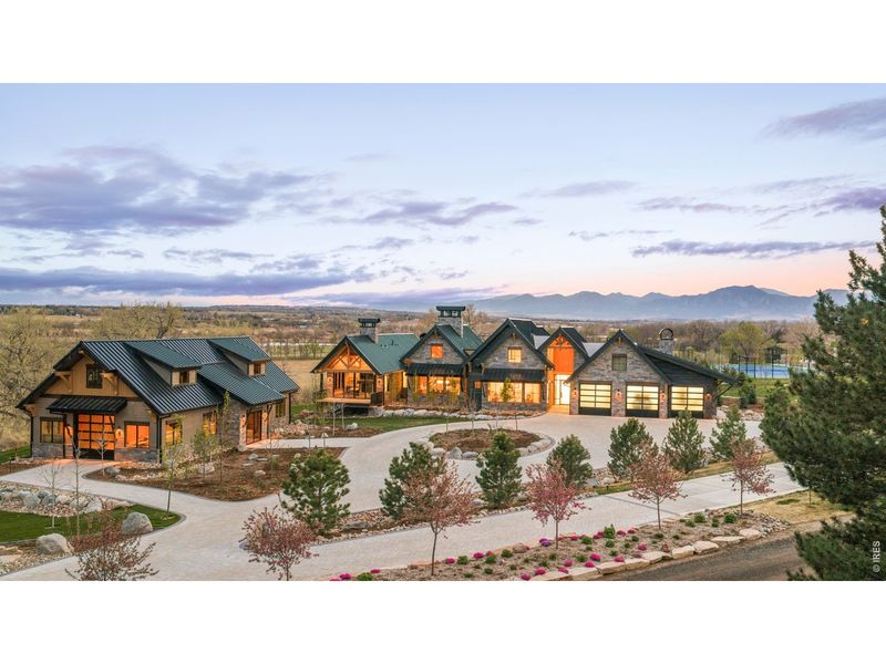 Community amenities in , Lafayette (Image 32).