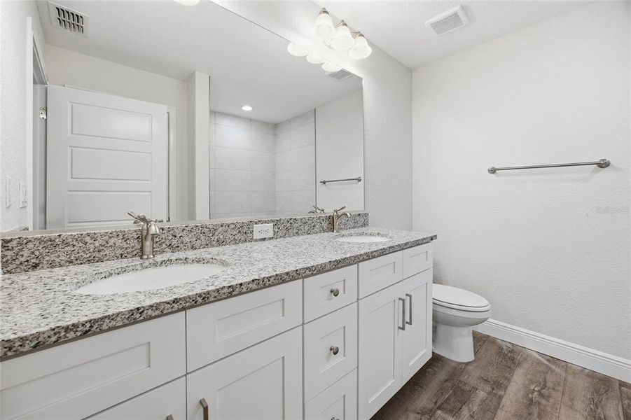 Furnished interior view inside a new home in , Ocala (Image 8).