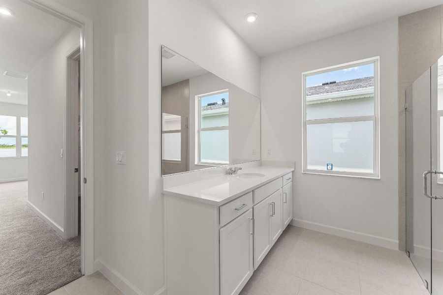 US_SEF_CITRON_LOT 87_owners bath