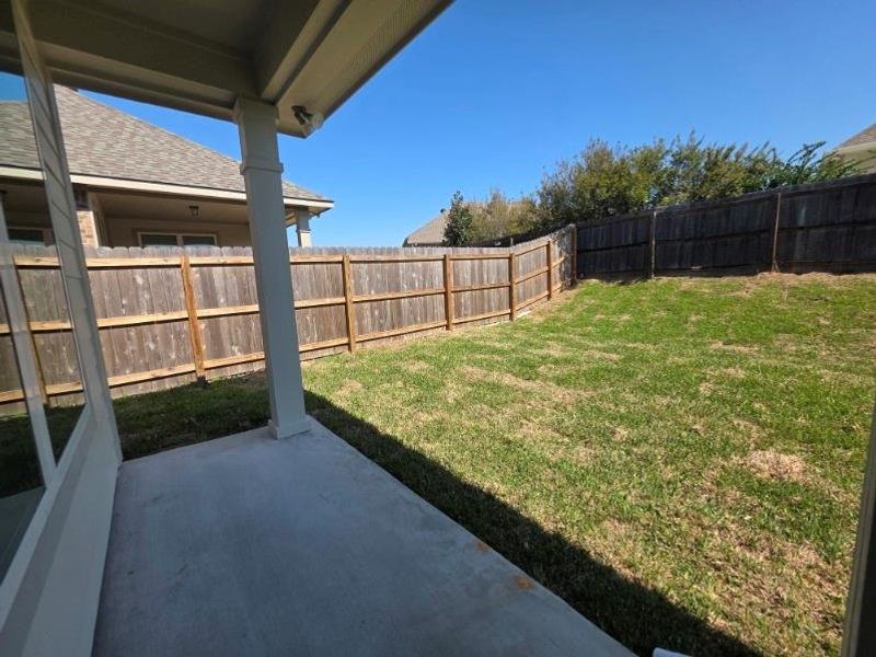Exterior details and patio area of a home in , Brenham (Image 3).