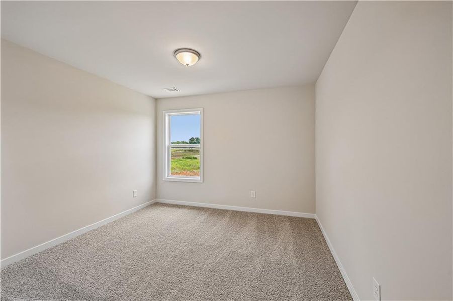 Spacious, unfurnished interior of a new home in Mallard’s Landing, Jefferson (Image 35).