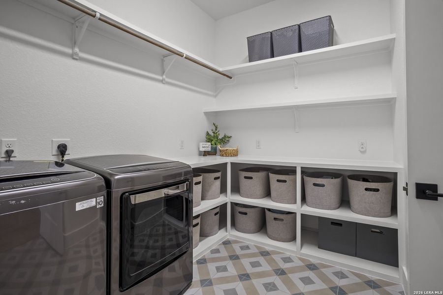 Furnished interior view inside a new home in , Bulverde (Image 8).