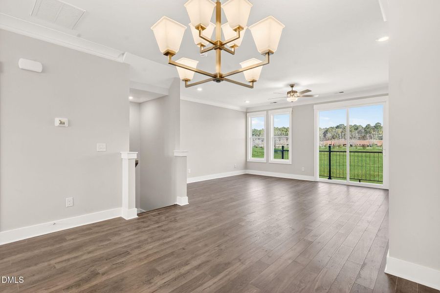 17-web-or-mls-DSC03528 17-web-or-mls-DSC03528