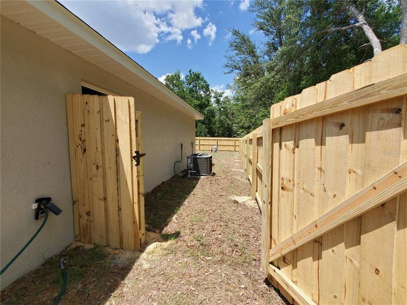 Front exterior of a new home in , Dunnellon, FL, highlighting curb appeal (Image 1).