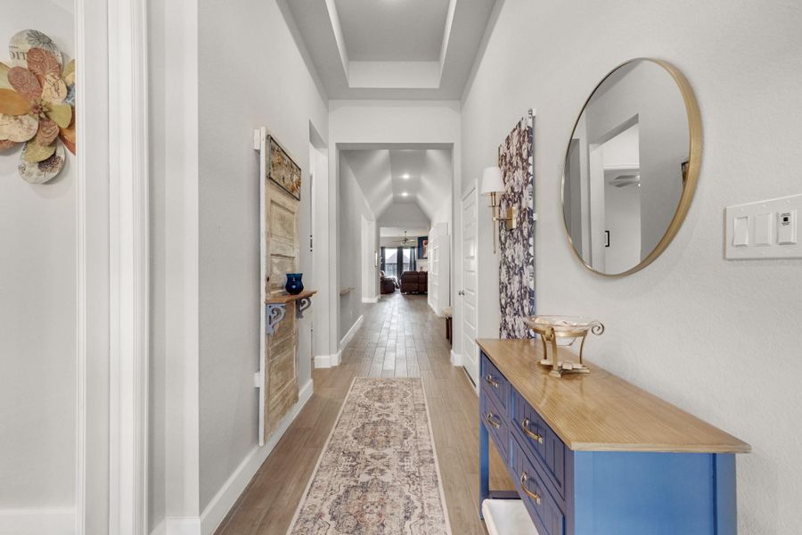 Furnished interior view inside a new home in Meridiana 55', Manvel (Image 15). Furnished interior view inside a new home in Meridiana 55', Manvel (Image 15).