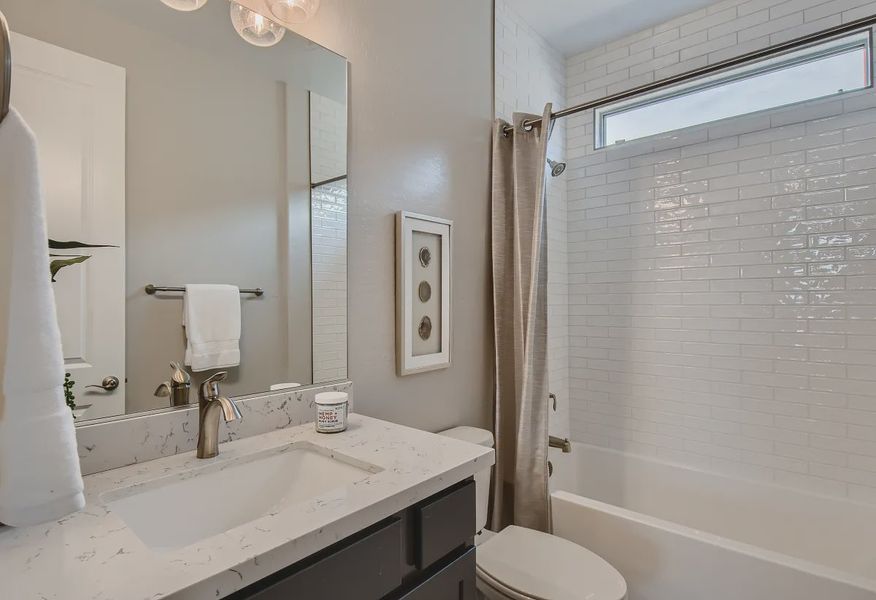 Thrive Guest Bath - 16 of 17