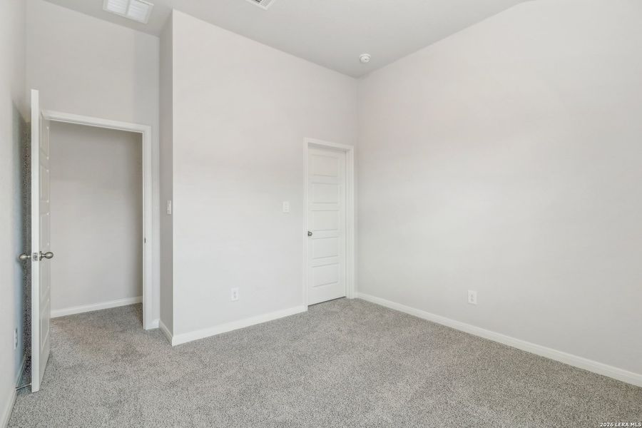 Spacious, unfurnished interior of a new home in , San Antonio (Image 21).