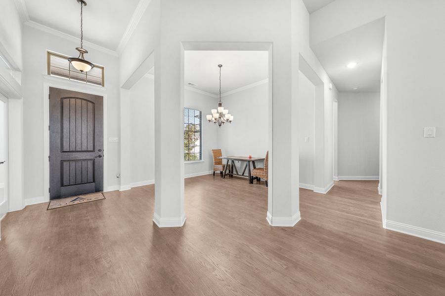 Spacious, unfurnished interior of a new home in Levante, Waxahachie (Image 18). Spacious, unfurnished interior of a new home in Levante, Waxahachie (Image 18).