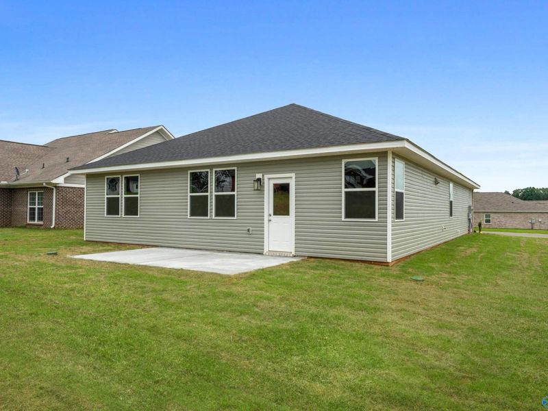 Exterior details and patio area of a home in Bailey Park, Fayetteville (Image 25).